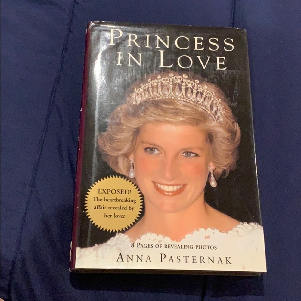 Book packet - Picture 2 of 8